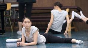 明星舞蹈练功照片,揭秘明星舞蹈练功幕后瞬间